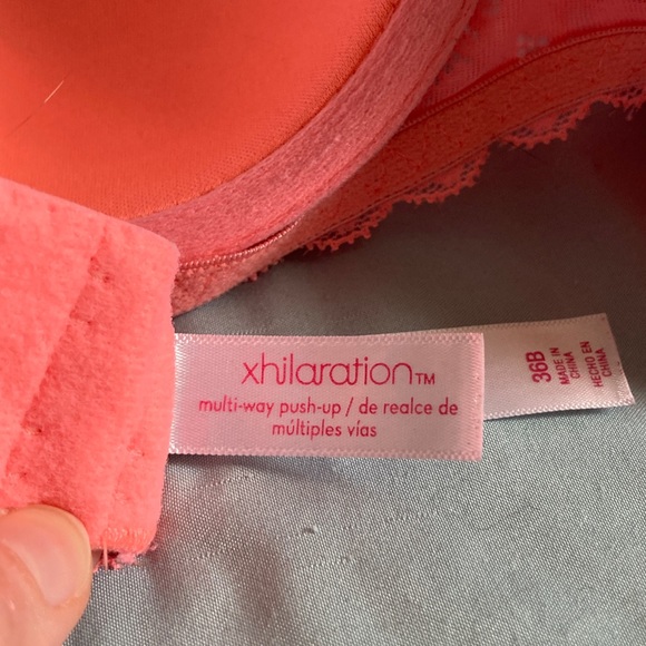 Xhilaration Multi-Way Push-Up Bra Strapless 36B - Picture 2 of 3